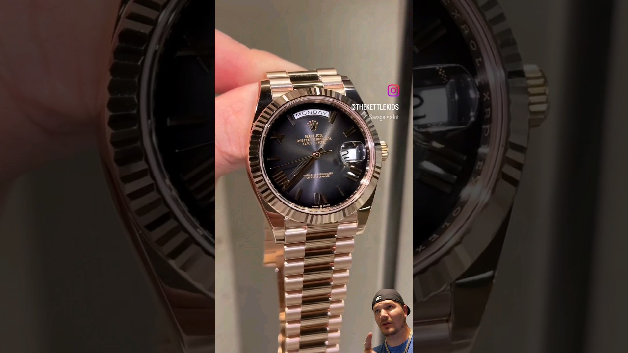 Часы Rolex Day-Date 2024 40 мм, артикул № 228235, с циферблатом Ombre, как показано на странице K...