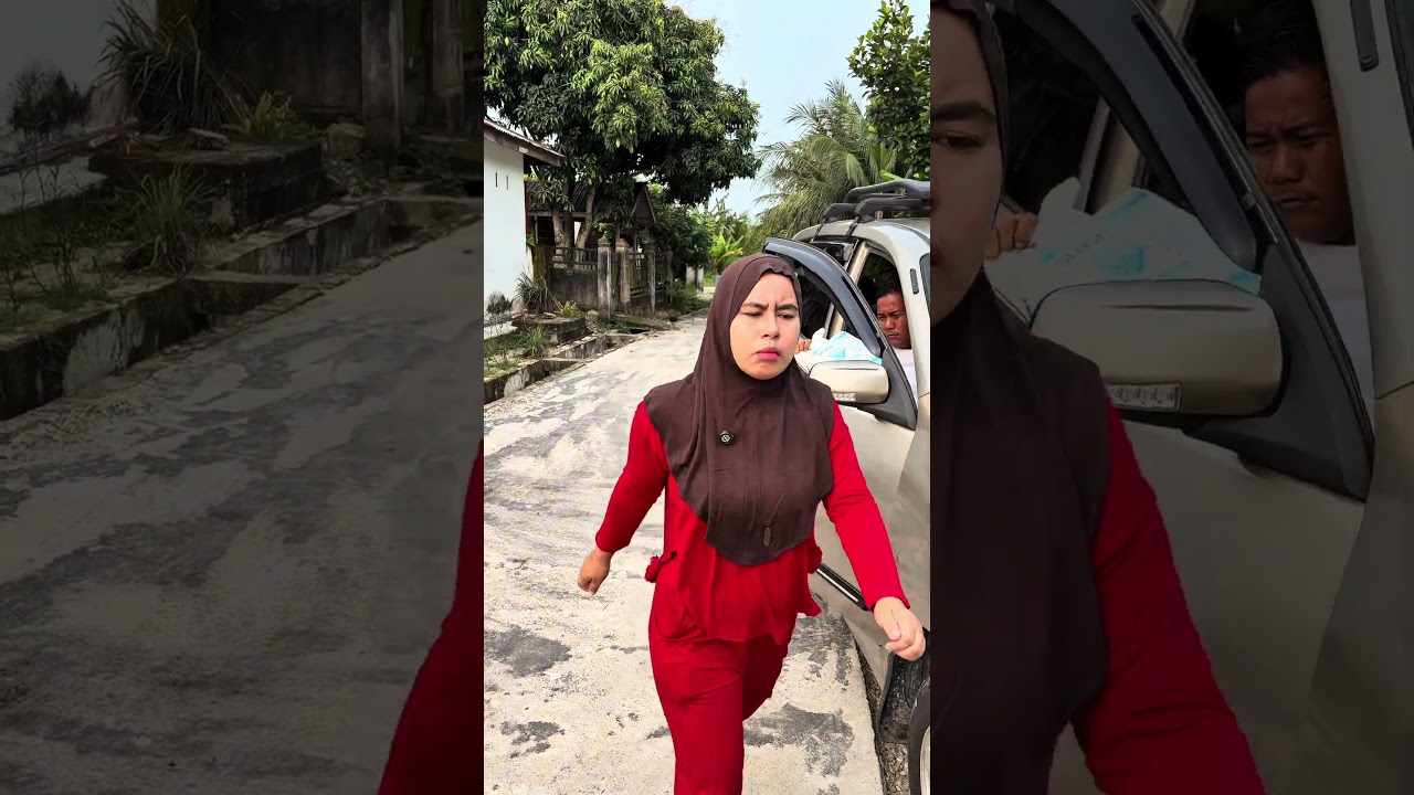 Papa sibuk nelpon gak dengarin mama ⁉️