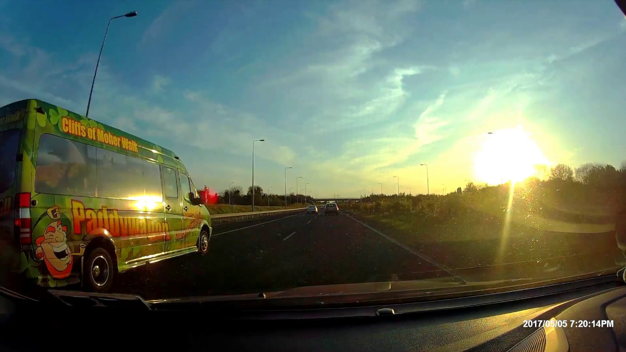 Paddywagon Tours skips traffic Accident | Dashcam, Dublin Ireland