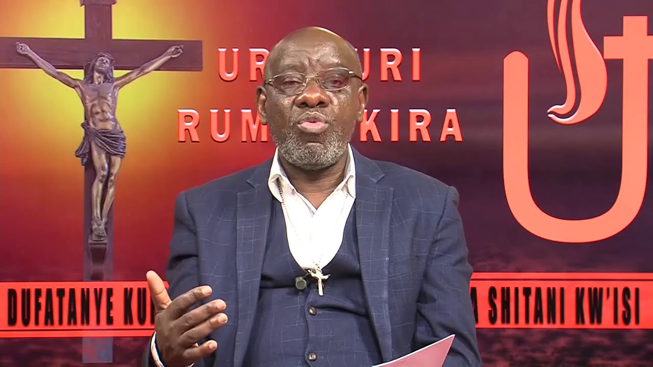 Narwanye na shitani yitwa Madamusamake/ najyaga numva bayivuga/ ica abantu indasago!