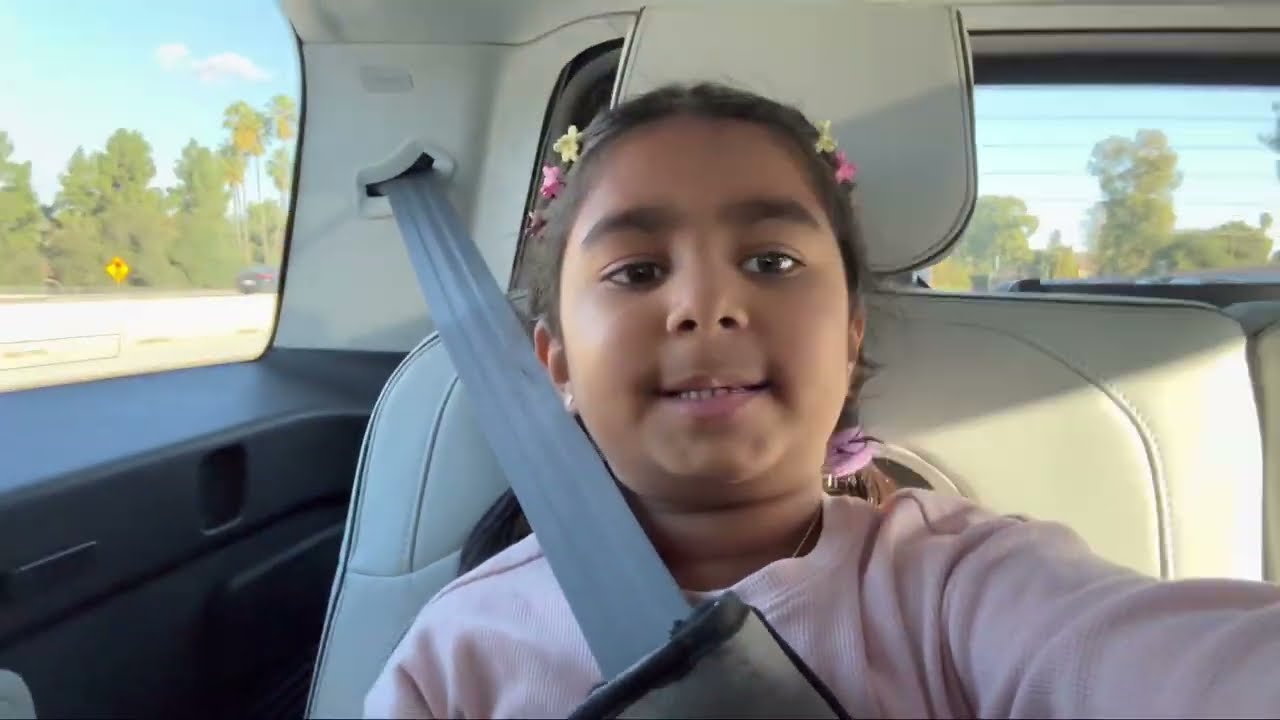 Bubble world l Los Angeles| Shikha had super fun at Bubble world experience!!