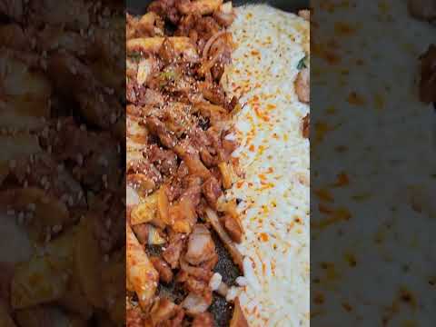 #닭구이 #유가네닭갈비 #치즈 #반반 #닭고기 #부산맛집 #추천 #좋아요 #공유 #맛집 #food #video #shorts #킁킁맛집 #좋은글 #맛있는 #푸드 #쫄깃쫄깃