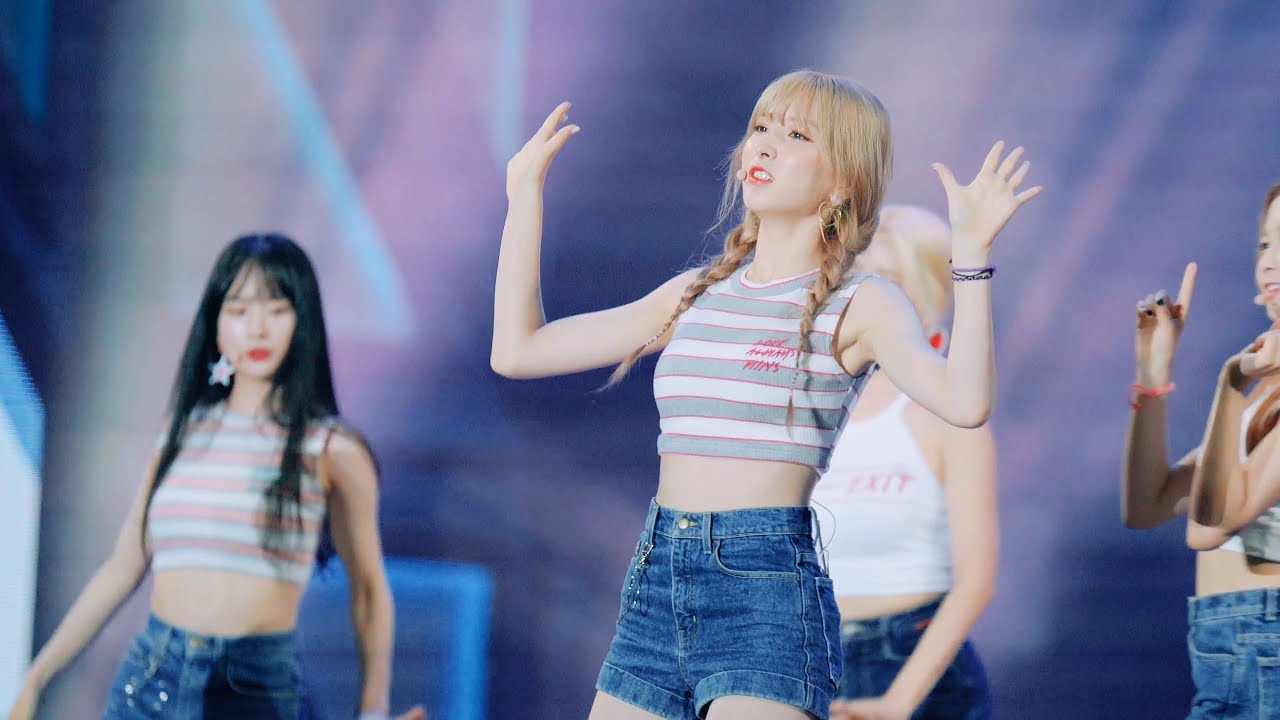 우주소녀(WJSN) - HAPPY(해피) @170724 울산 음악중심 [4k Fancam/직캠 By TheGsd