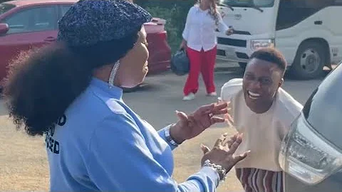 MOMENT BBO PROSTRATE FOR TOPE ALABI AS SHE ARRIVES FOR Her 55th Birthday Thanksgiving