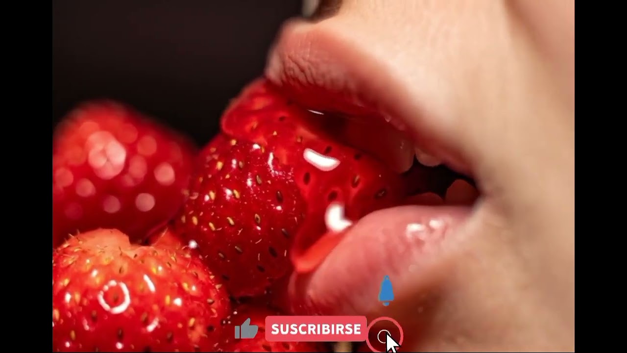 “One perfect strawberry bite 🍓 Juicy, slow motion, satisfying ASMR.”