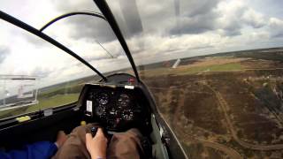 Cockpitview ASK 23 glider, start en landingen op Terlet EHTL op 27 april 2013