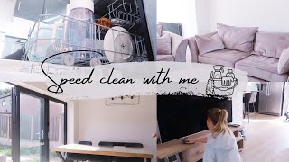 SPEED CLEAN | POWER HOUR. CLEAN WITH ME