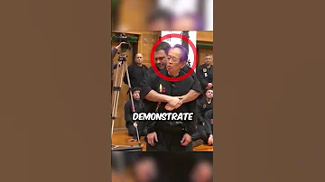 His Ninja Technique Is CRAZY 
