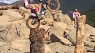 Toni Bou Can Do Some Unreal Things On A Trials Bike! screenshot 5