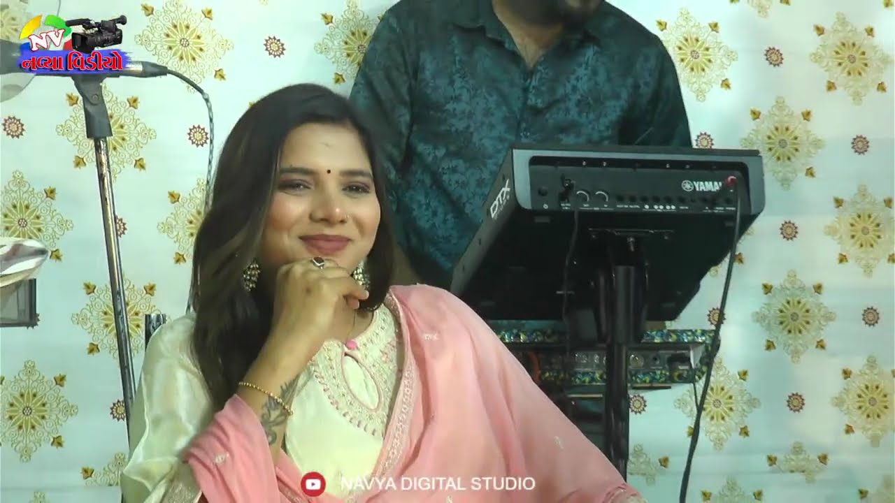 🔴 ભવ્ય રાસ - ગરબા || Singer - Tejal Thakor || Navya Digital