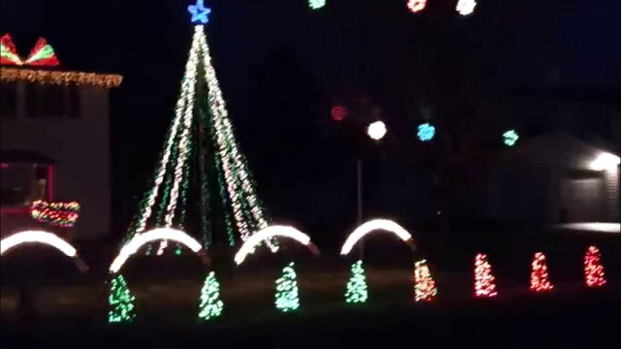 FARMINGTON NY CHRISTMAS LIGHT SHOW YouTube