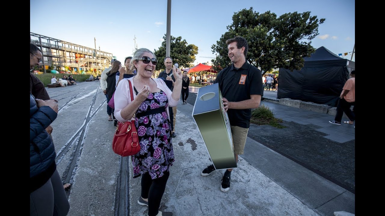 Pick the lucky Cheesebite! Silo Park Event