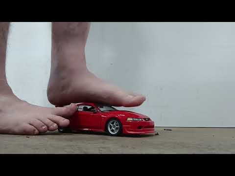 Cobra mustang crushed barefoot