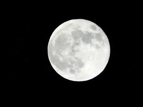 Video: Was war die Mondphase am 1. Dezember 2017?