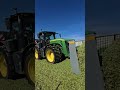 John Deere tractors working at the silage pit #agrartechnik #johndeere #landtechnik