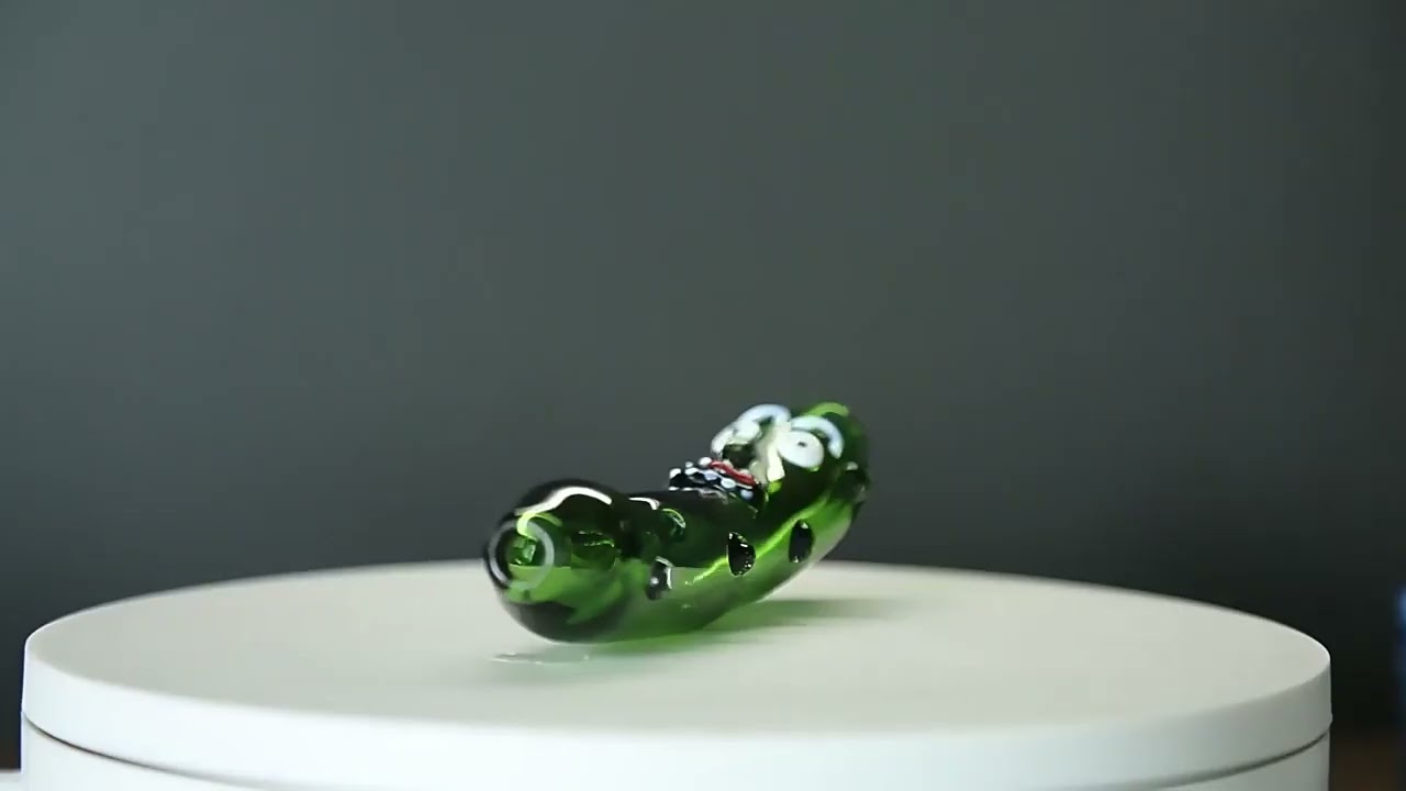 Pickle Rick Hand Pipe Wholesale
