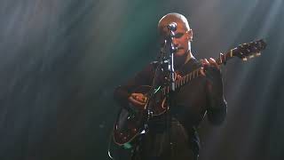 Big Thief - Shoulders + Shark Smile (Live in London)