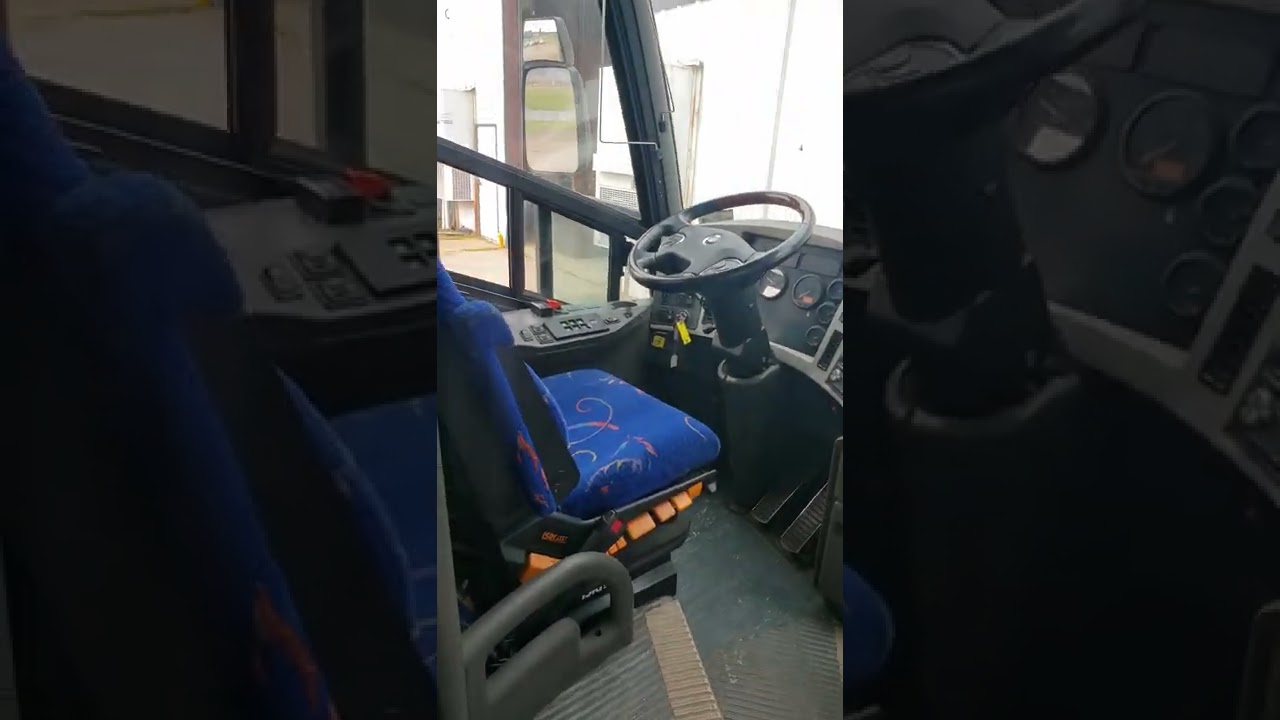 Motorcoach Industries J4500