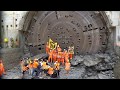 Herrenknecht Tunnelbohrmaschine - Durchbruch am Belchenunnel bei Basel