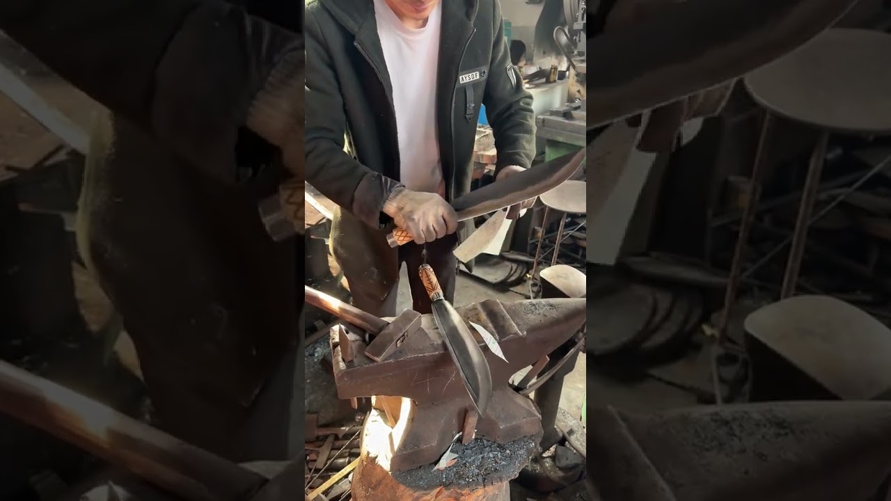 #纯手工打造 #老手艺 #杀猪刀 #传统手艺 #非物质文化遗产