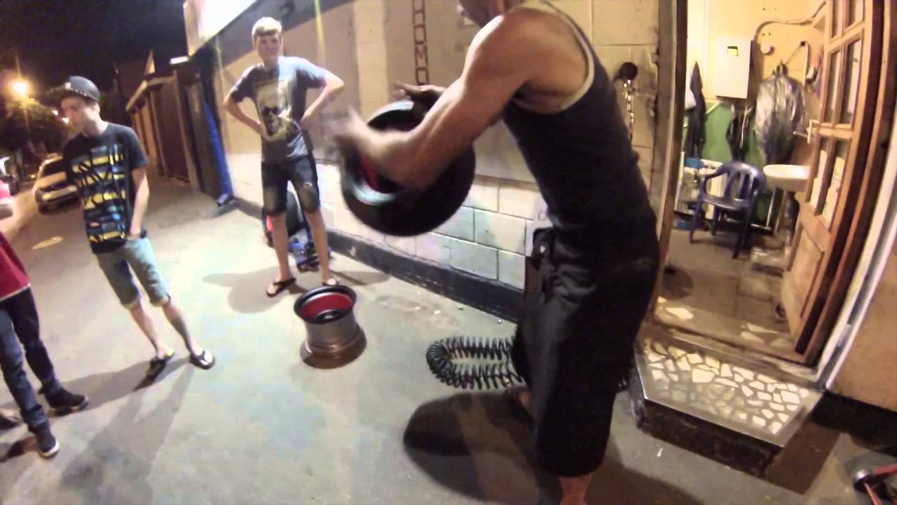 Натягиваем резину на разварки - YouTube