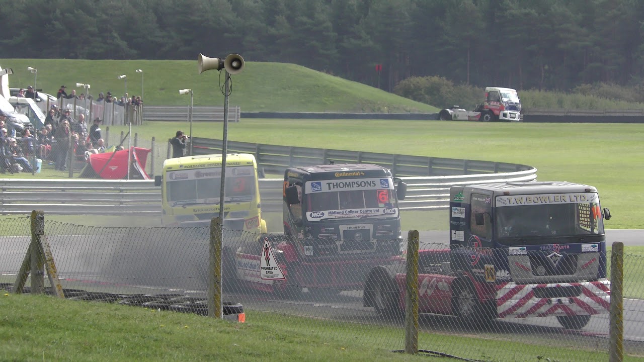 scania thailand group end lap4ish BTRA Truck Championship Div 2 R3 at Snetterton British Truck Racing 9Sep18 1150a
