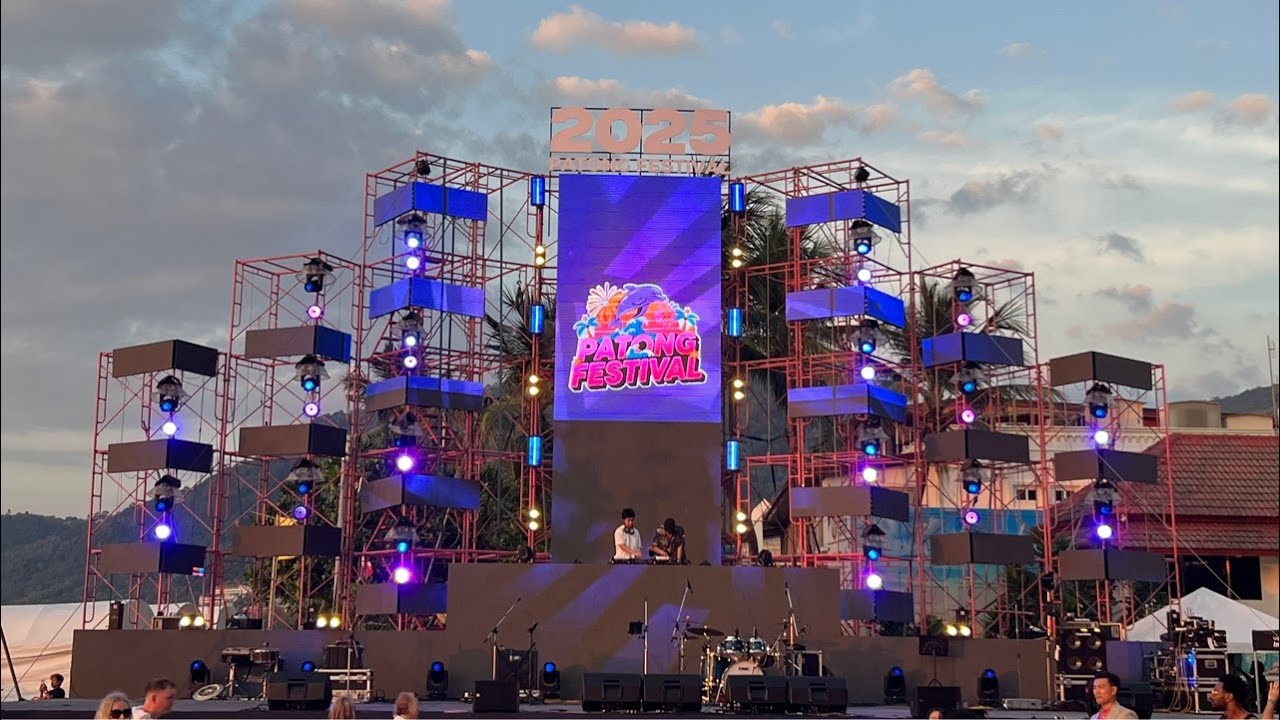 Queen On Street Patong  Festival 2025