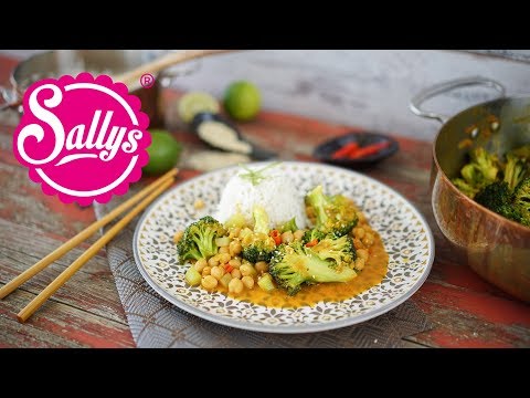 How to Make Thai Curry with Chicken - Recipe in description. 
