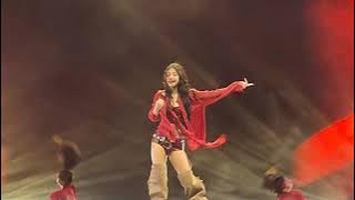 [4K] Jennie at Coachella 2025 - Start a war