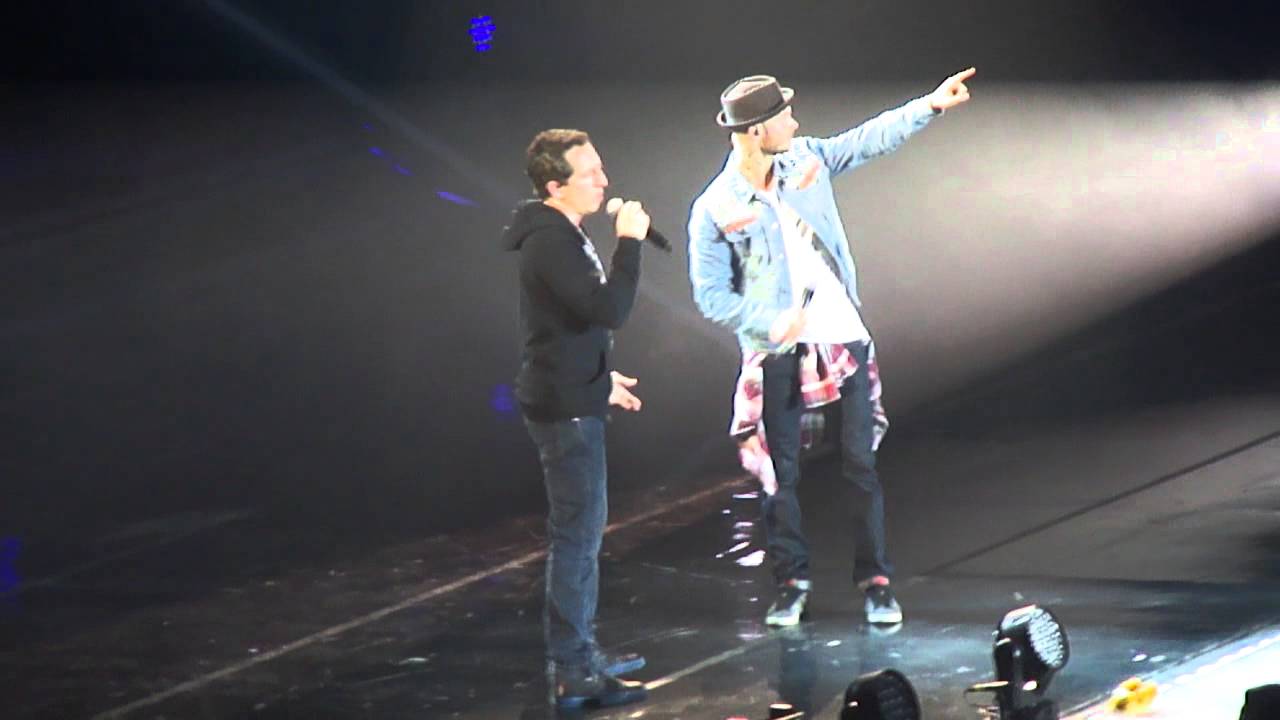 Gad Elmaleh s'incruste au concert de Matt Pokora