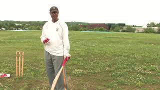 Batting Techniques for Cricket by ExpertVillage Leaf Group 6,753 views 3 years ago 3 minutes, 12 seconds