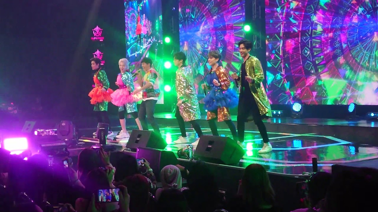 191208 UnionMall​ SBFIVE​ The Moonlight Concert​ 9​ #superboy #SBFIVETheMoonlightConcert