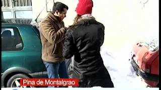 el cámara también se cae de culo en la nieve