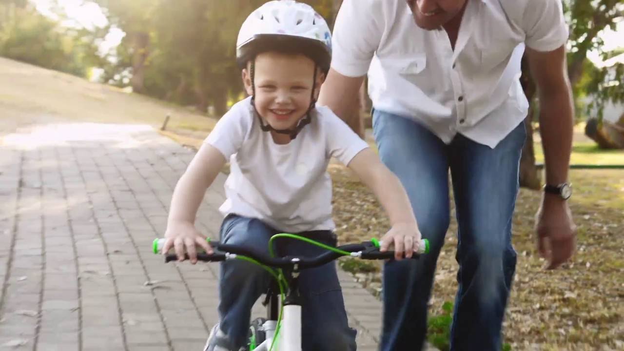 Promo campagna per la sicurezza in bici - YouTube