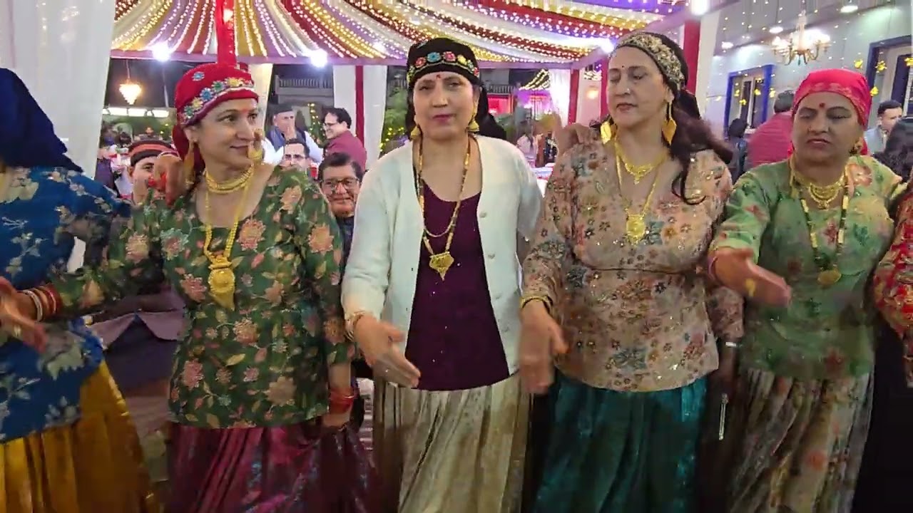 लोक परम्परा की अद्भुत झलक झेता नृत्य.. 🙏🏻💫🌹