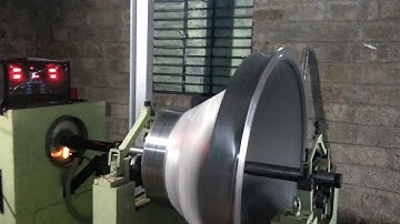 Centrifugal machine dynamic balancing