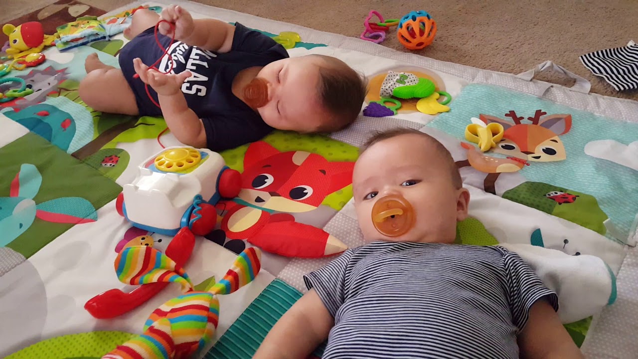The Twins Playing. YouTube