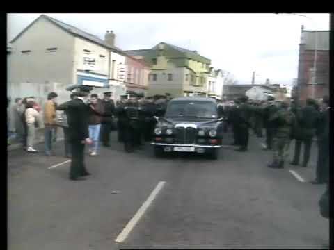 Funeral of IPLO leader Gerard "Dr Death" Steenson in Belast. March 17th 1987
