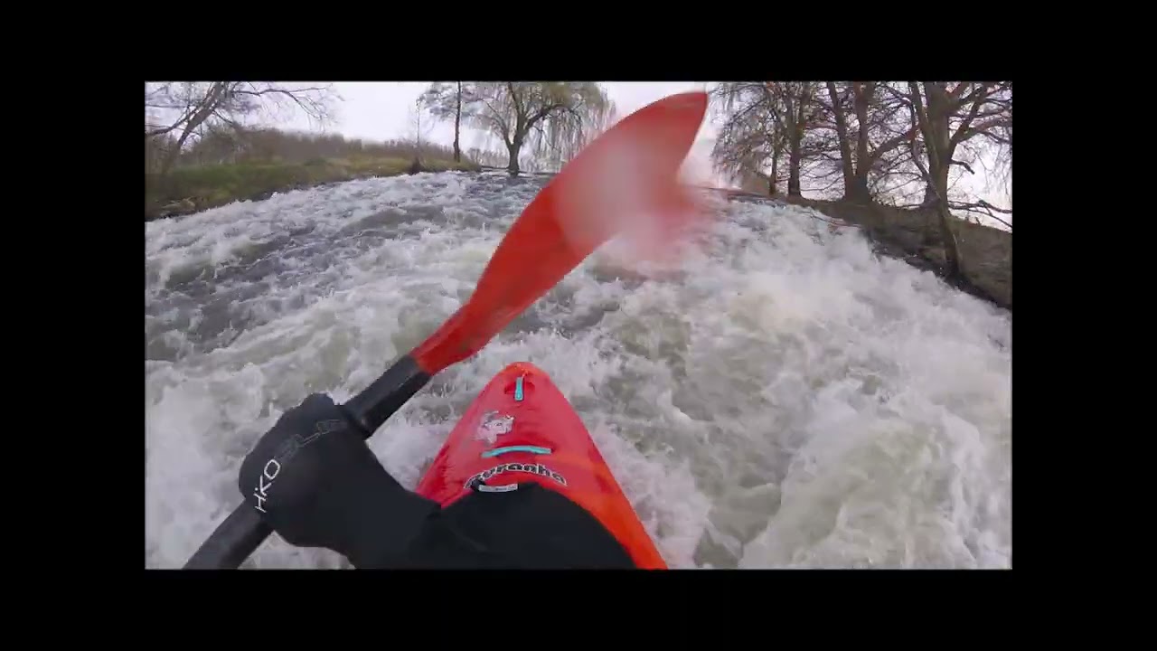 Rur #Schophoven #Wildwasser #Kajak (Pegel Altenburg 52 cm) - YouTube