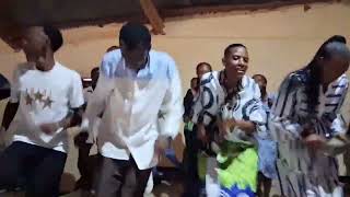 Habaye Ibitagaza Muri Emmausi