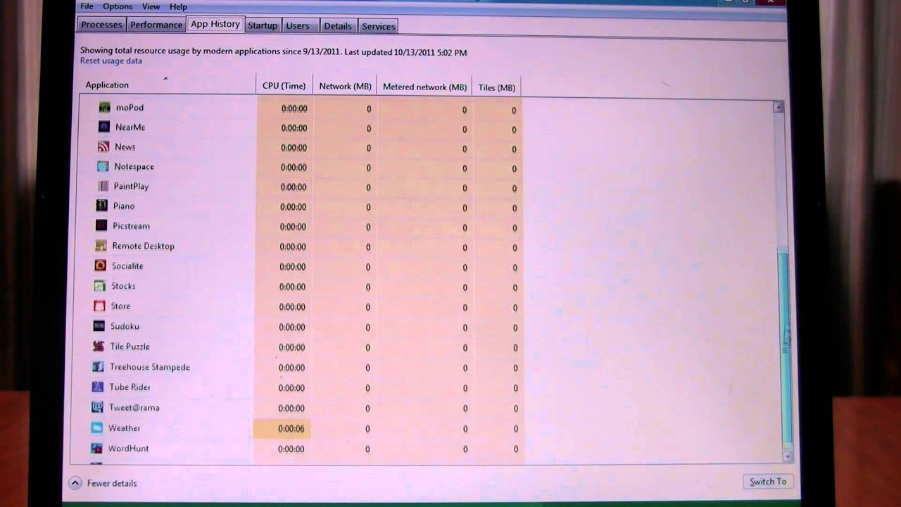 Windows 8 - quick look and features in Windows Task Manager - YouTube