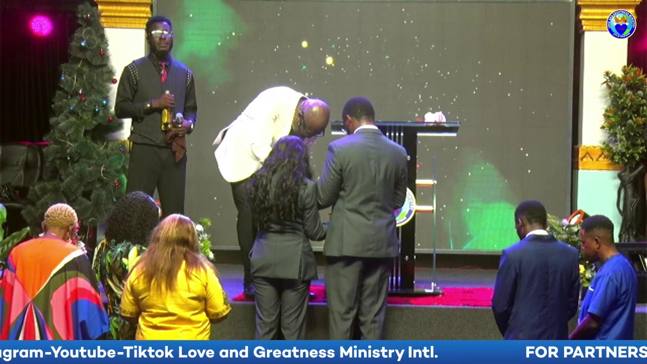 Breaking the Yoke of Heavy Burdens | Supper Sunday Service