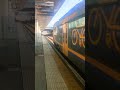SFM1 26122 Torino Stura-Chieri, Pop ETR 104 in partenza dal binario 9 con fischio epic