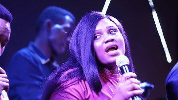 Philip Adzale - In Your presence I am content (Chris Bowater)