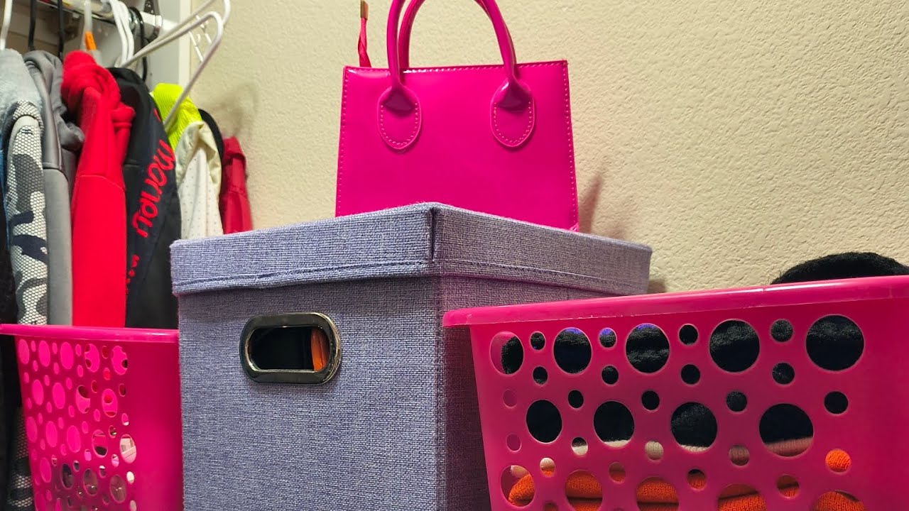 LET'S ORGANIZE MRS LADY'S CLOSET -PART 1