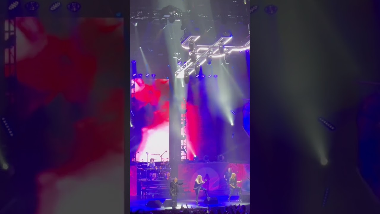 Judas Priest - Breaking the Law 