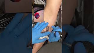 Creature Commandos G.I. Robot tattoo process Rowell Alfelor