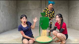 Young Girl Builds a Corn Grinding Machine That Leaves Grandma Amazed #repairing #diy