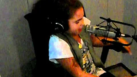 Kiana Brooklyn In the Studio singing Taylor Swift