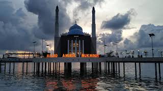 Menjelang Maghrib di Masjid Amirul Mukminin, Pantai Losari, Makassar